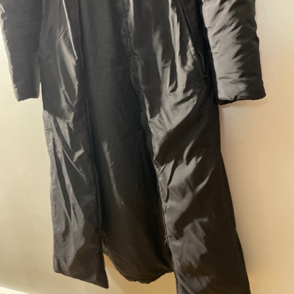 Super long Winter Jacket - Picture 3 of 6